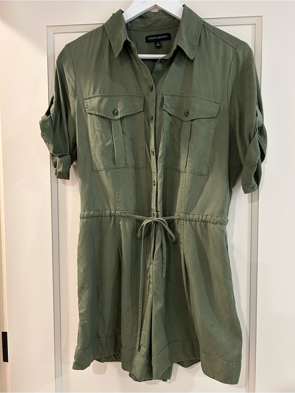 Banana Republic Utility Romper Roll Sleeve Drawstring Waist in Olive Size 8